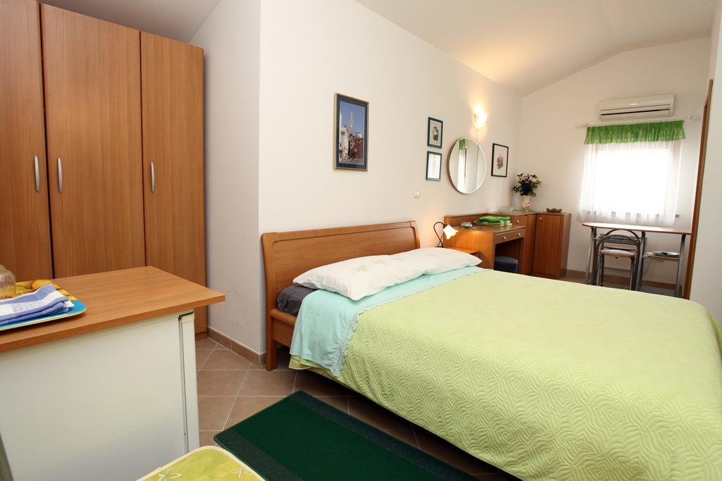 Parenzana Sea View Apartments Sk Portoroz Exterior photo