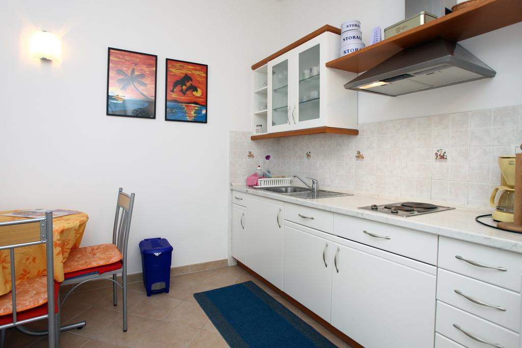 Parenzana Sea View Apartments Sk Portoroz Exterior photo