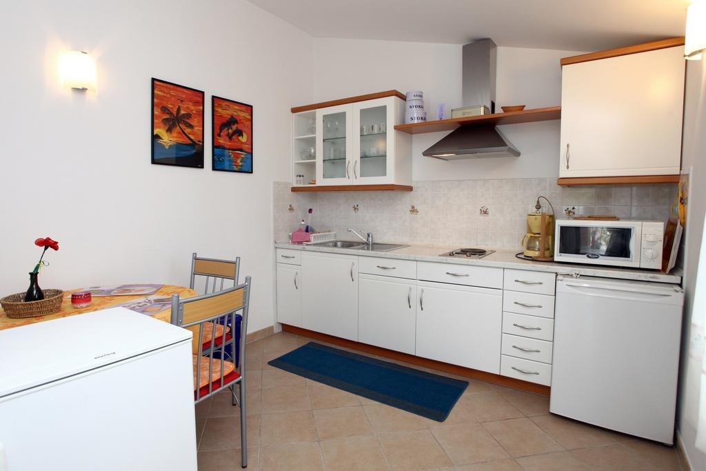 Parenzana Sea View Apartments Sk Portoroz Exterior photo
